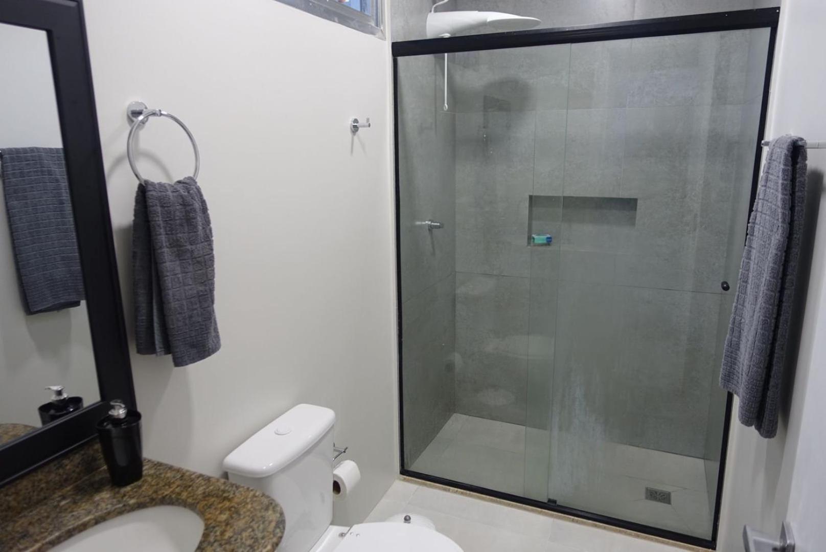 3 Praias, Apartamentos, Piscinas, Luxo - Angra Temporada Angra dos Reis Eksteriør bilde