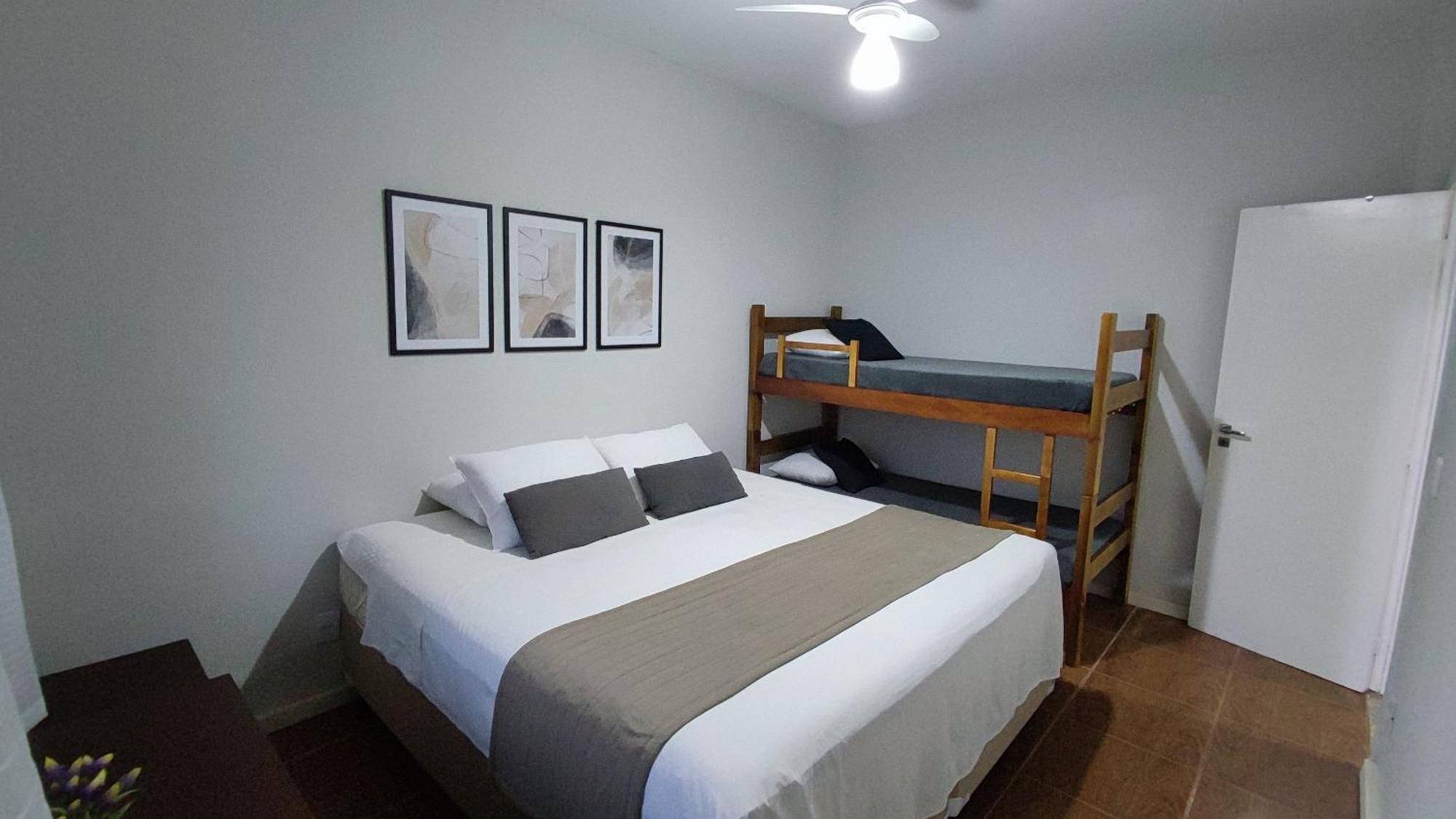 3 Praias, Apartamentos, Piscinas, Luxo - Angra Temporada Angra dos Reis Rom bilde