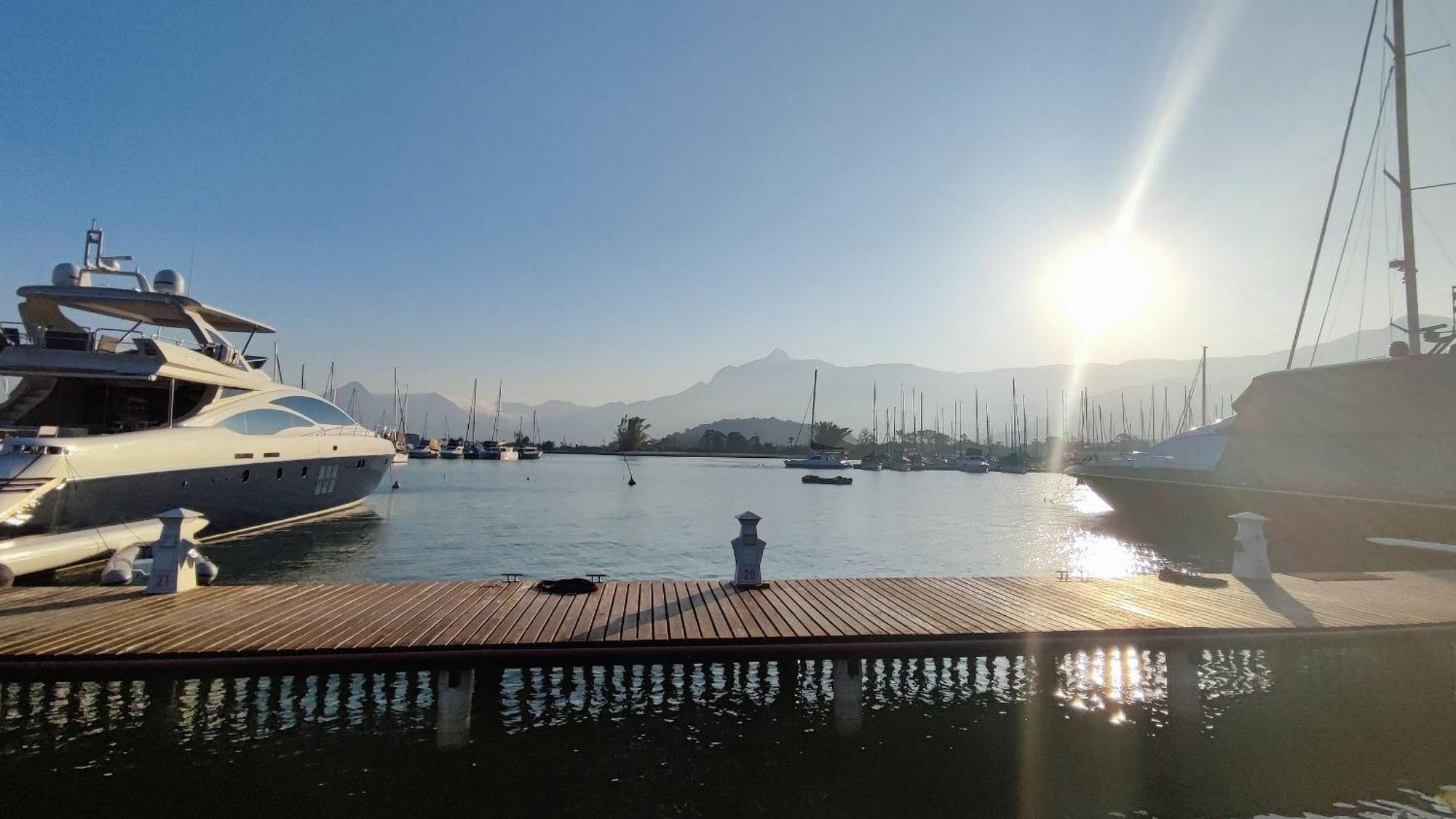 3 Praias, Apartamentos, Piscinas, Luxo - Angra Temporada Angra dos Reis Eksteriør bilde